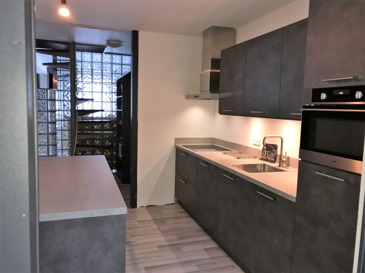 Moderne keuken donker beton - New Kitchen
